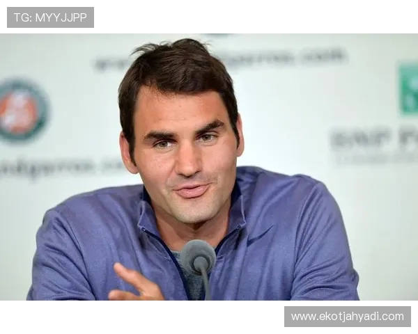 费德勒家里茶几上的杯子比我工资还贵这日常有点尴尬吧